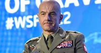Zaskakujące kulisy dymisji na szczytach armii. To dlatego odszedł gen. Rajmund Andrzejczak