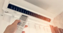 Lekarka przestrzega przed klimatyzacją podczas upałów. "Źródło problemów"