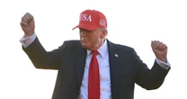 Donald Trump wkracza w swoją "złotą erę". Odniósł historyczne zwycięstwo. "Dostaje to, czego chce"