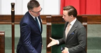 Krzysztof Bosak o Szymonie Hołowni. "Jest na politycznej liście śmierci Tuska"