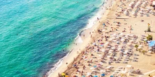Przez pół wieku trzymali w domu piasek z plaży. Prośba matki zmieniła wszystko