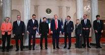 Euforia po szczycie w Białym Domu. Prezydentowi Zełenskiemu udało się przejść po dyplomatycznym polu minowym. Jest poważne "ale"
