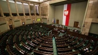 Polacy ocenili polityków. Zaskakujący lider w nowym sondażu CBOS