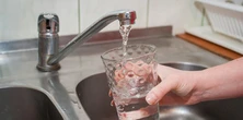 Takiej kranówki lepiej nie pić! Mało kto zdaje sobie z tego sprawę