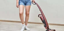 Odkurzacze pionowe oferujące pracę na sucho i mokro
