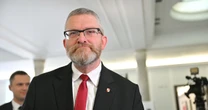 Skandal z udziałem Grzegorza Brauna. "Jest narzędziem PiS"