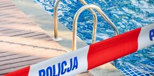 Śmierć mężczyzny na basenie w Jaworznie. Ewakuowano 30 osób