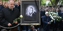 "Gołymi rękami bronił koleżanki". Strażnik bohater ryzykował życiem, aby ratować portierkę na UW