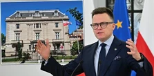 Hołownia nie chce zostać ambasadorem, a mógłby zarabiać krocie. O wiele więcej niż w Polsce
