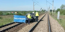 Pociąg pchał wrak przez kilkadziesiąt metrów. Dramat pod Chełmem