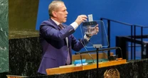 Ambasador Izraela kipiał ze złości. "Otworzyliście ONZ dla nazistów i dżihadystów!". Zniszczył Kartę Narodów Zjednoczonych