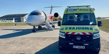 Nietypowy transport medyczny na lotnisku w Modlinie. Pacjent leciał z Nigerii