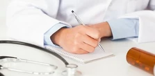 Wystawiał recepty na psychotropy, pacjentki miały płacić mu własnym ciałem. Młody lekarz aresztowany