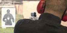 Polacy coraz częściej się zbroją. Policja ujawnia szczegóły
