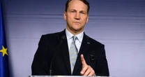 Radosław Sikorski o niekorzystnym scenariuszu dla Europy. "Musimy być przygotowani, że USA umyją ręce" [KOMENTARZ]