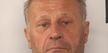 To on zabił córkę i zięcia. Pokazali zdjęcia strzelca ze Starej Wsi