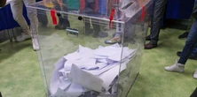 Wybory prezydenckie już w niedzielę. Urzędy zmieniają godziny pracy