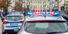 Dramatyczny poranek niedaleko Wrocławia. Ciężarówka wypadła z drogi