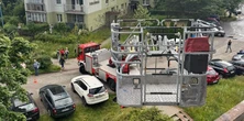Wezwali straż do staruszki leżącej na balkonie w Gdyni. Finał zaskoczył wszystkich...