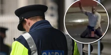 Szaleńczy atak nożownika. Świadkowie mówią o próbie dekapitacji