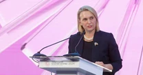 Była ambasador w Kijowie zrezygnowała przez administrację Trumpa. Mówi o powodzie