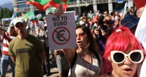 W kraju Unii Europejskiej wrze. "Obudzicie się w pułapce, z której nie da się uciec"
