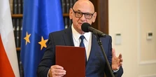 Czarzasty wręczył mu nominację. Teraz pokieruje ważnym urzędem
