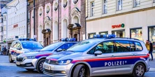Psy wskazały ścianę. Tak odkryto zamurowane ciało 99-latki