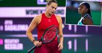 Gwiazdy miotają się po korcie. WTA, robicie to źle. Świątek przemówiła