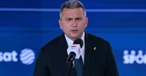 Tyrada w Sejmie. Wywołał Dudę, Morawieckiego i Sasina. Padło: 11 mln!