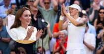 Księżna Walii biła brawo królowej Wimbledonu. Tego jeszcze nie było
