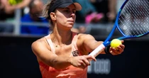Magda Linette walczy z Jeleną Rybakiną, ależ to będzie hit! Zaczynamy