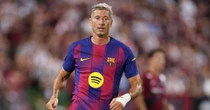 Barcelona gotowa na sprzedaż "Lewego". Stawia dwa warunki