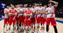Polacy wciśnięci w kąt hali. Tak organizatorzy zepsuli wielkie święto