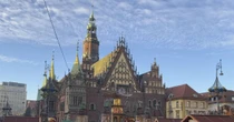 W te kwoty aż trudno uwierzyć. Tyle kosztuje nocleg we Wrocławiu 28 maja