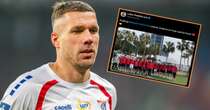 Lukas Podolski sięgnął do kieszeni. Ależ gest