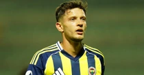 To tam miał trafić Sebastian Szymański! Transfer zablokował sam Jose Mourinho