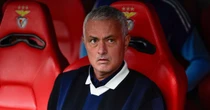 Jose Mourinho przejmuje giganta. Rzucił pięć słów