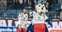 Ile zarabia się w Bundeslidze? Znamy stawki trenera, spikera, maskotki i ochroniarzy