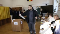 Rumunia powtarza wybory. Kandydaci z dwóch różnych światów