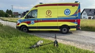 Bez kasków, po pijaku. Dwoje nastolatków rozbiło się na hulajnodze