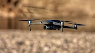 Latały nad bazą wojskową. Francja bada incydent z dronami