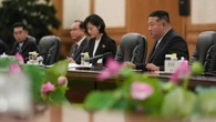 Atak na Tokio, obrażenie się na Londyn. Kim z ofensywą dyplomatyczną