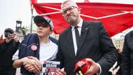Nowy sondaż parlamentarny. Braun kluczowy dla prawicy