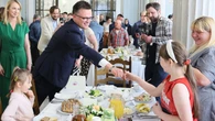 Spotkanie wielkanocne z potrzebującymi w Sejmie. „Nigdy nie jesteście sami”