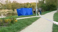 Zwłoki przy jeziorze. Trop prowadzi do poszukiwanego mężczyzny