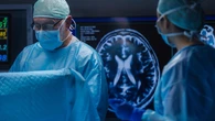 Niebotyczne zarobki neurochirurgów. Ta spółka zarabiała w godzinę 26 tysięcy