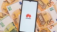 „Huawei-gate” w europarlamencie. Immunitet straci tylko jeden polityk