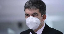 Randolfe sobre Bolsonaro: 'Esconder mortos na pandemia obsesso macabra'