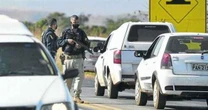 Reforo: 270 policiais seguem procura de Lzaro; moradores deixam regio